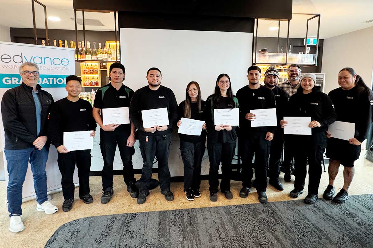 NZSEG Founder Brijesh Sethi with Edvance Founder Peter Robieson.